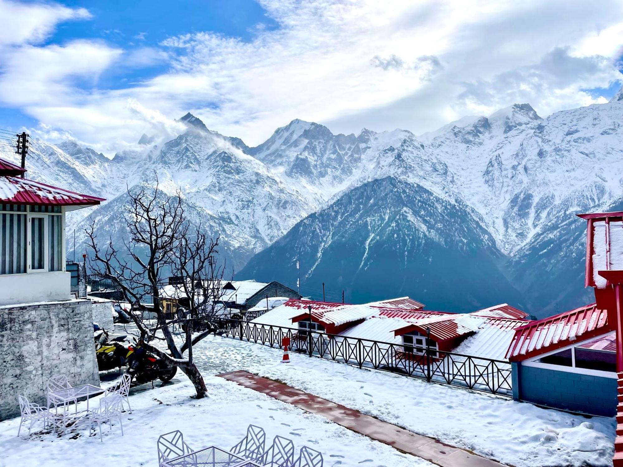 Hotel Rollingrang Kalpa Exterior foto
